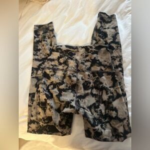 Lululemon perfect condition